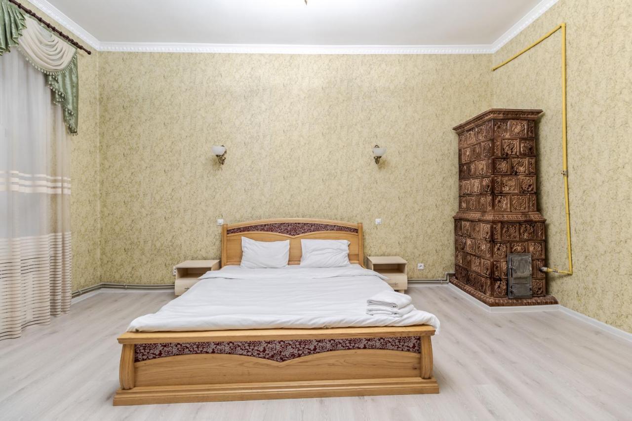 Art Balabana Apartment Lviv Bagian luar foto