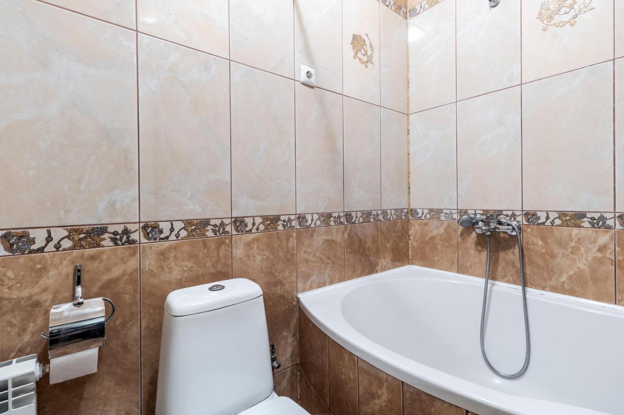 Art Balabana Apartment Lviv Bagian luar foto