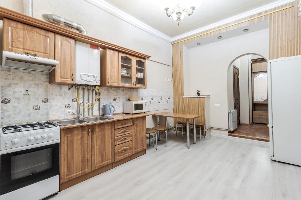 Art Balabana Apartment Lviv Bagian luar foto